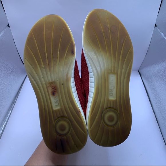 Women's Legero Low Top US Size 5.5 US 7 Essence Red Suede White Rubber Gore-Tex - Picture 8 of 8